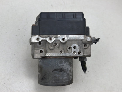 2017-2018 Toyota Sienna L30-3.5L ABS Anti-Lock Brake Pump Control 44540-08260 OEM