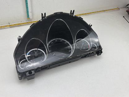 2010-2013 Mercedes-Benz E-Class-Instrument Cluster Speedometer A2125409247 OEM