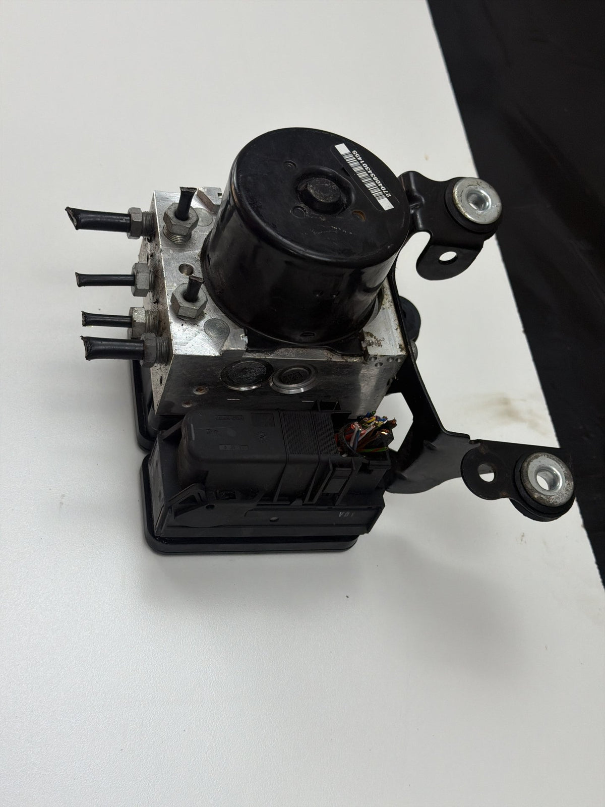2015-2018 Volvo S60 2L 157K ABS Anti-Lock Brake Pump Control Module OEM