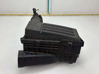 2013-2017 Volkswagen Tiguan Air Filter Housing 4615185956 OEM