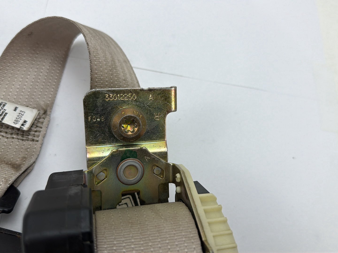 2003-2006 Lincoln Navigator 3rd Row Rear Right Side Seat Belt Retractor Tan OEM