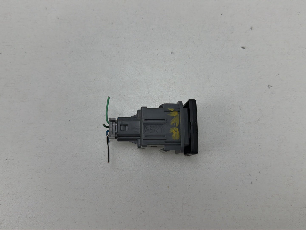 2010-2015 Toyota Prius W30 Headlamp Washer Switch 15A998 OEM
