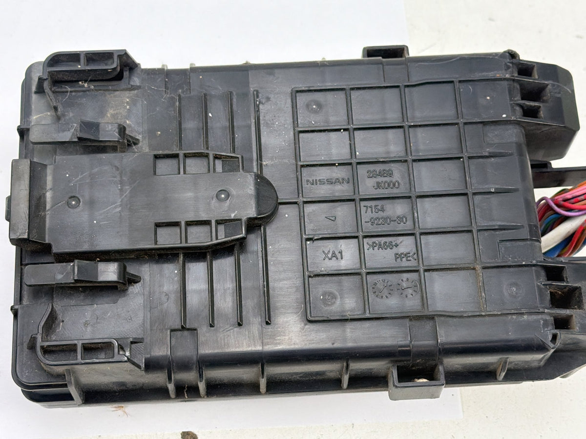 2010-2015 Infiniti G37 Q50 Q60 Fuse Box Relay Module 284B9-JK000 OEM