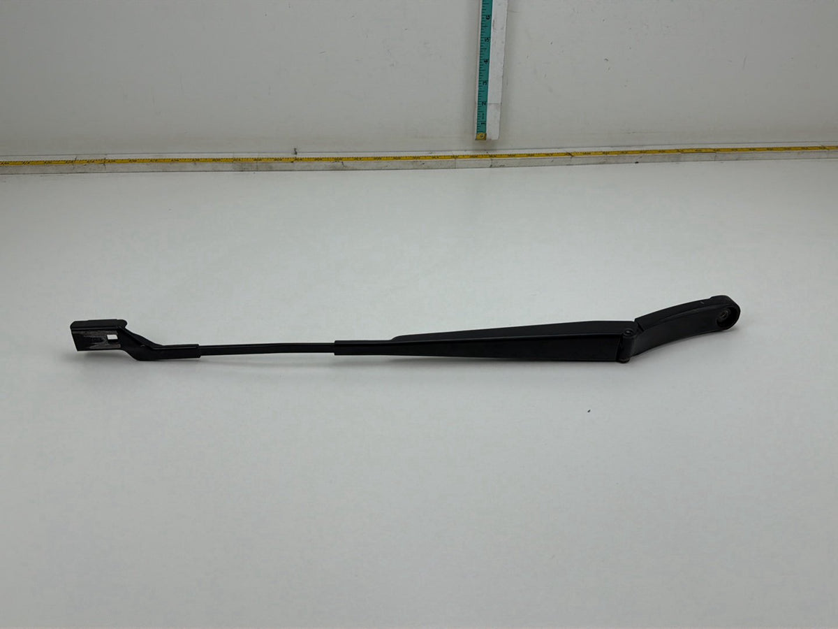 2013-2017 Volkswagen Tiguan Windshield 5K6 955 707 B OEM