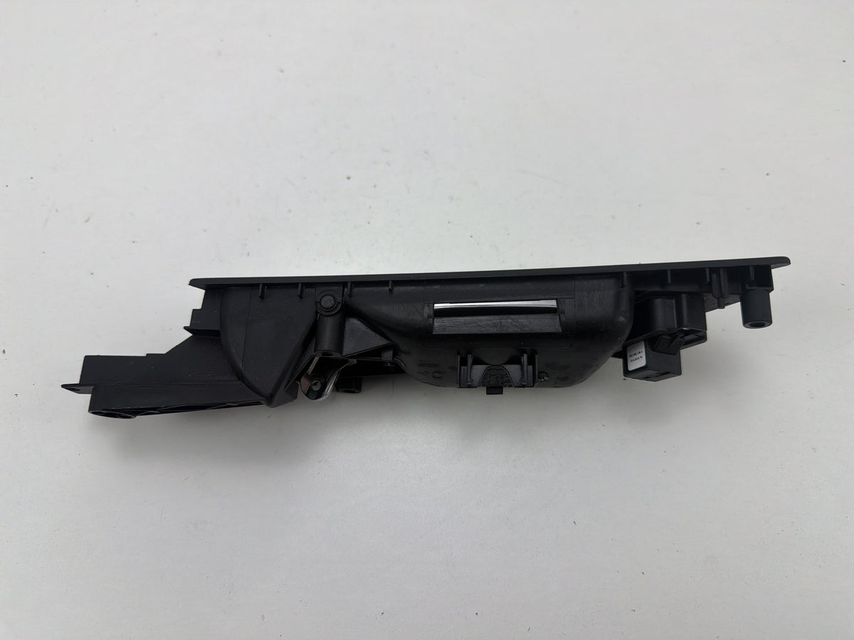2013-2017 Audi Q5 Front Right Passenger Side Interior Door Handle 8R0837020 OEM