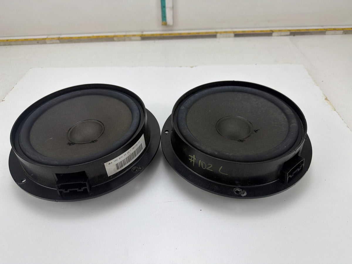 2007-2013 Mercedes-Benz R350 Front & Rear Left Door Speakers A1648203002 OEM