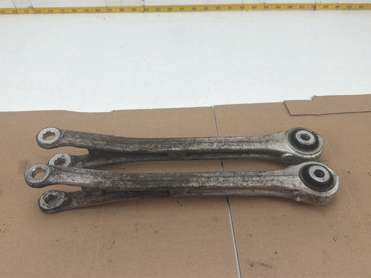 2014-2017 Maserati Ghibli Rear Left & Right Lower Control Arm Set of 2 OEM