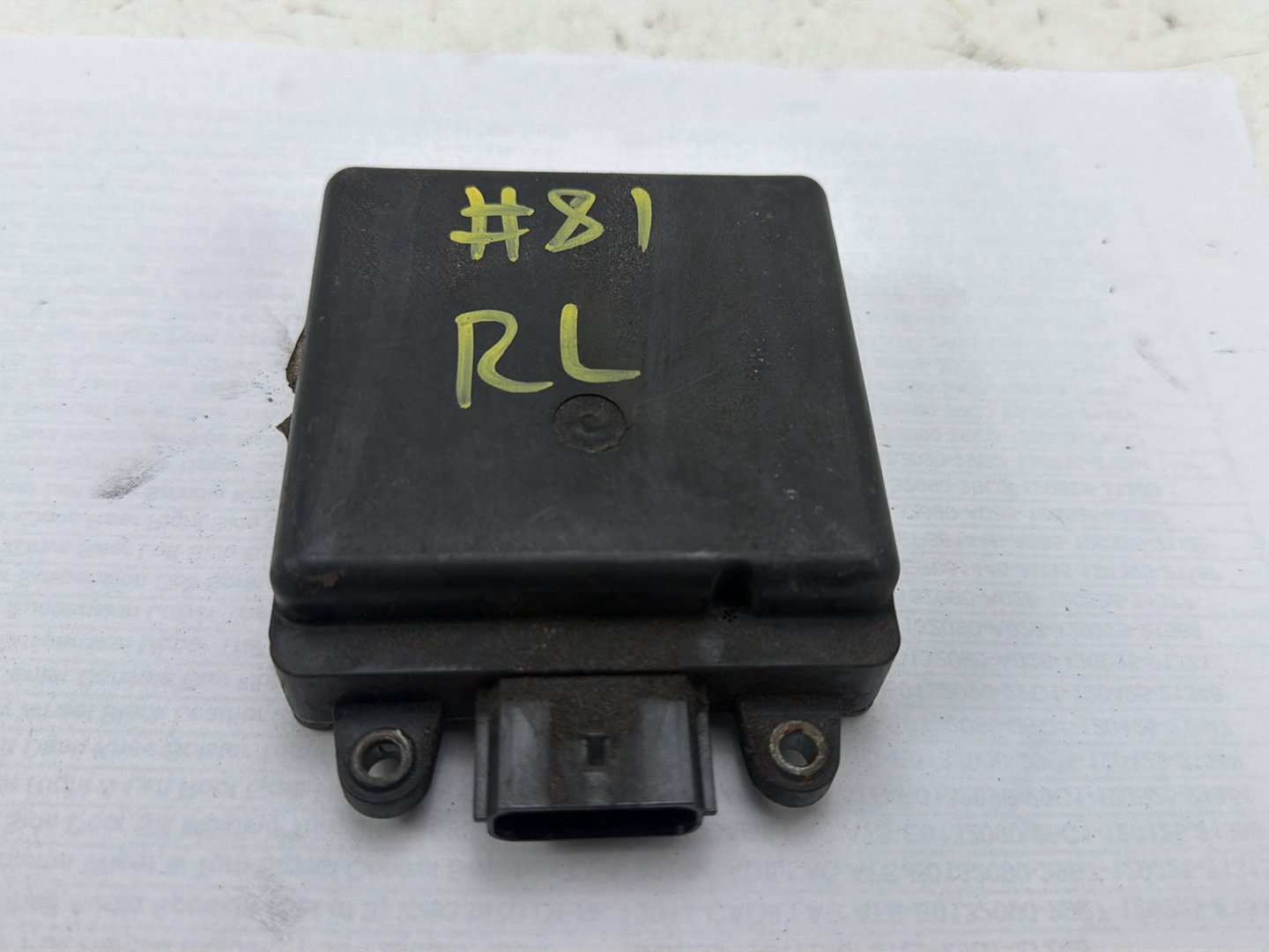 2014-2017 Maserati Ghibli Left Rear Blind Spot Radar Sensor 0670033070 OEM