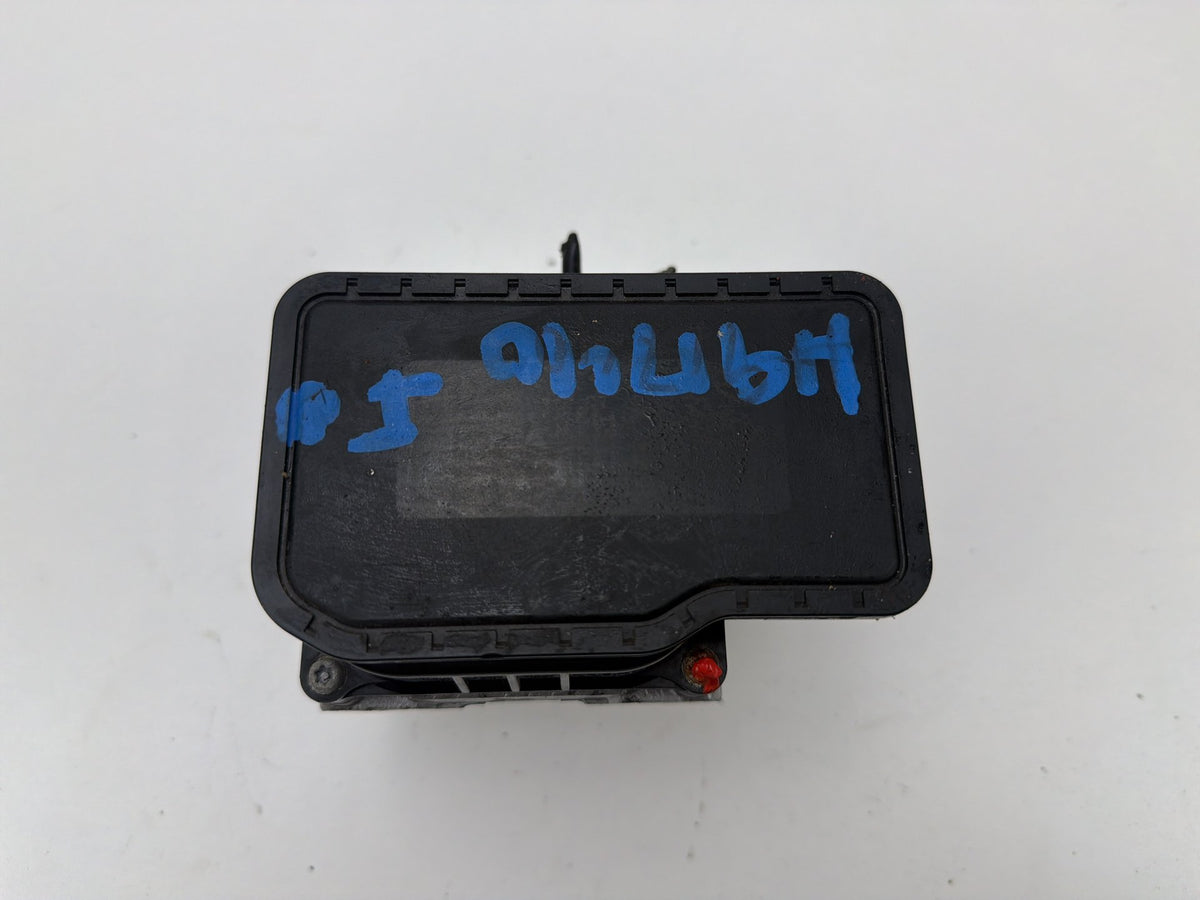 2009-2011 Honda Fit ABS Anti-Lock Brake Pump Module TF0Y0 OEM