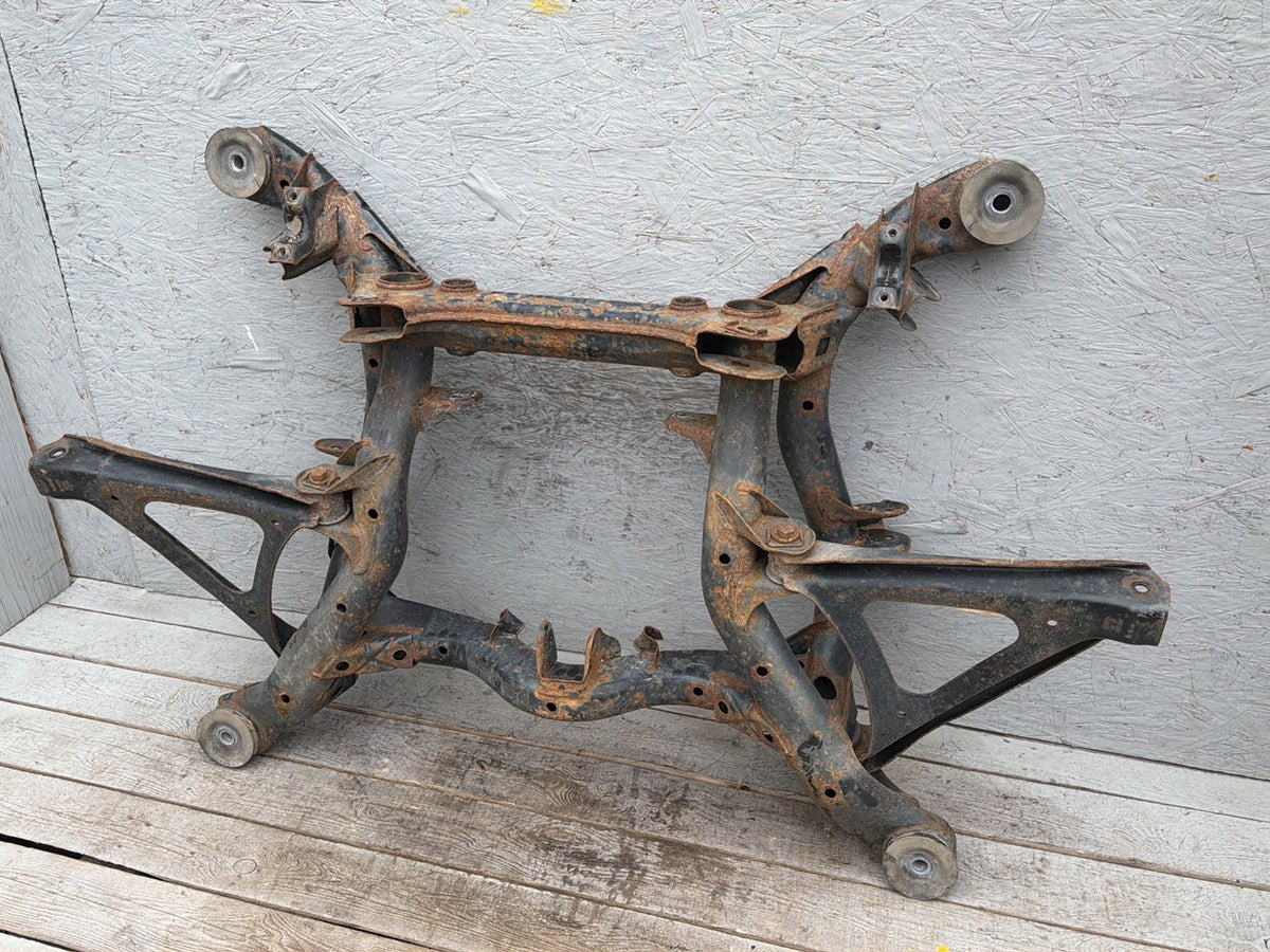 2003-2006 Porsche Cayenne Rear Suspension Sub Frame Crossmembers Subframe OEM