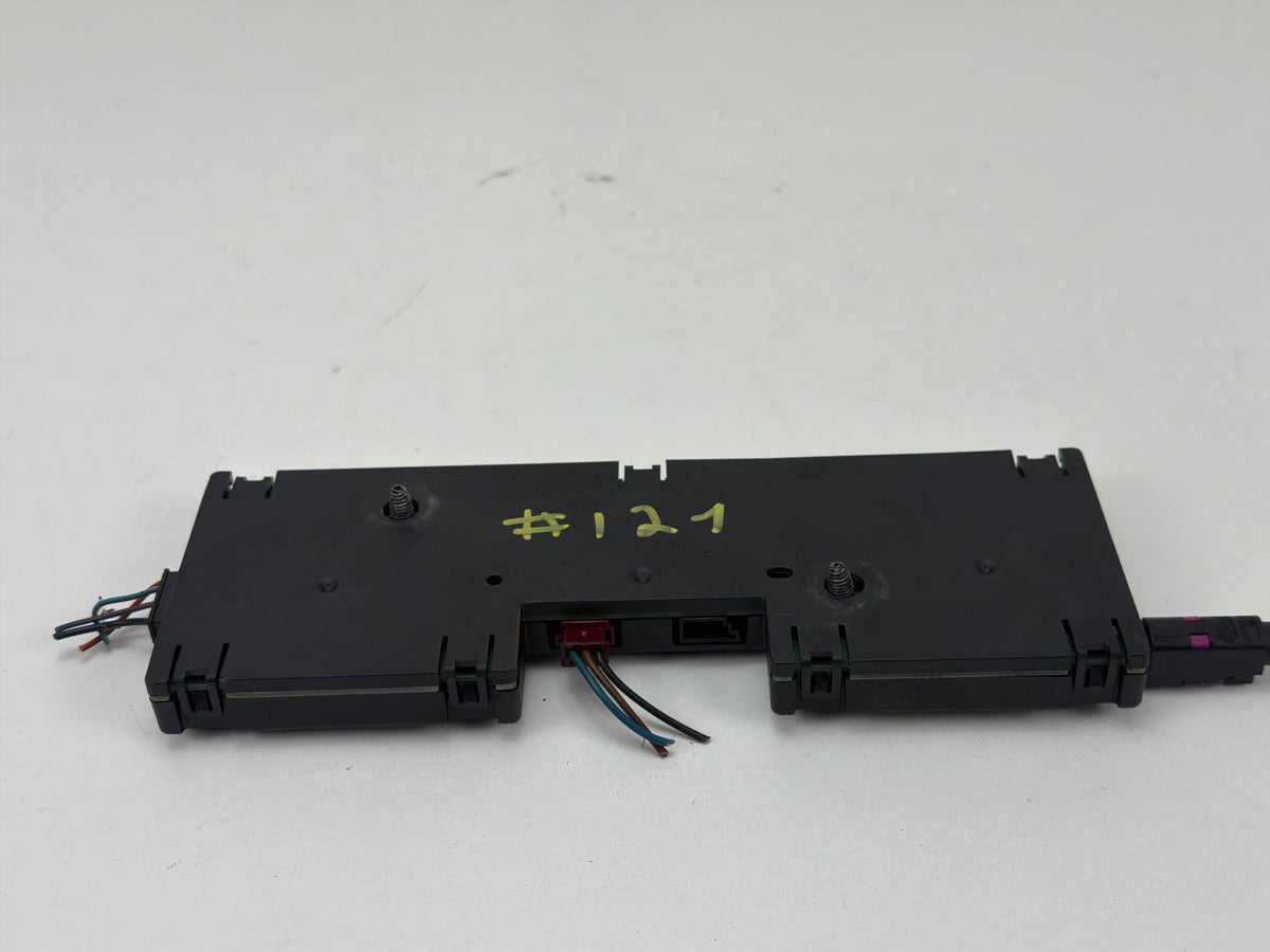 2010-2013 BMW X5 Rear Roof Upper Spoiler Radio Antenna Amplifier 65209193849 OEM
