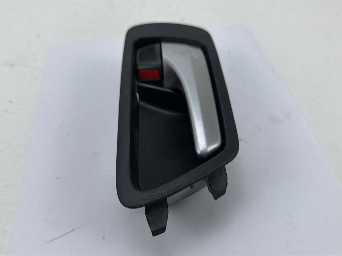 2012-2017 Toyota Camry Front Right Passenger Side Interior Door Handle OEM