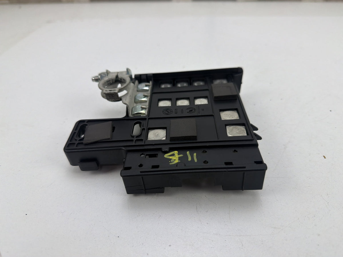 2014-2020 Maserati Ghibli M157 Positive Battery Terminal Fuse Relay Box OEM