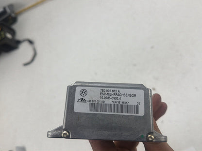 2004-2006 Porsche Cayenne - Turn Yaw Rate Speed Sensor Module 7E0907652A OEM