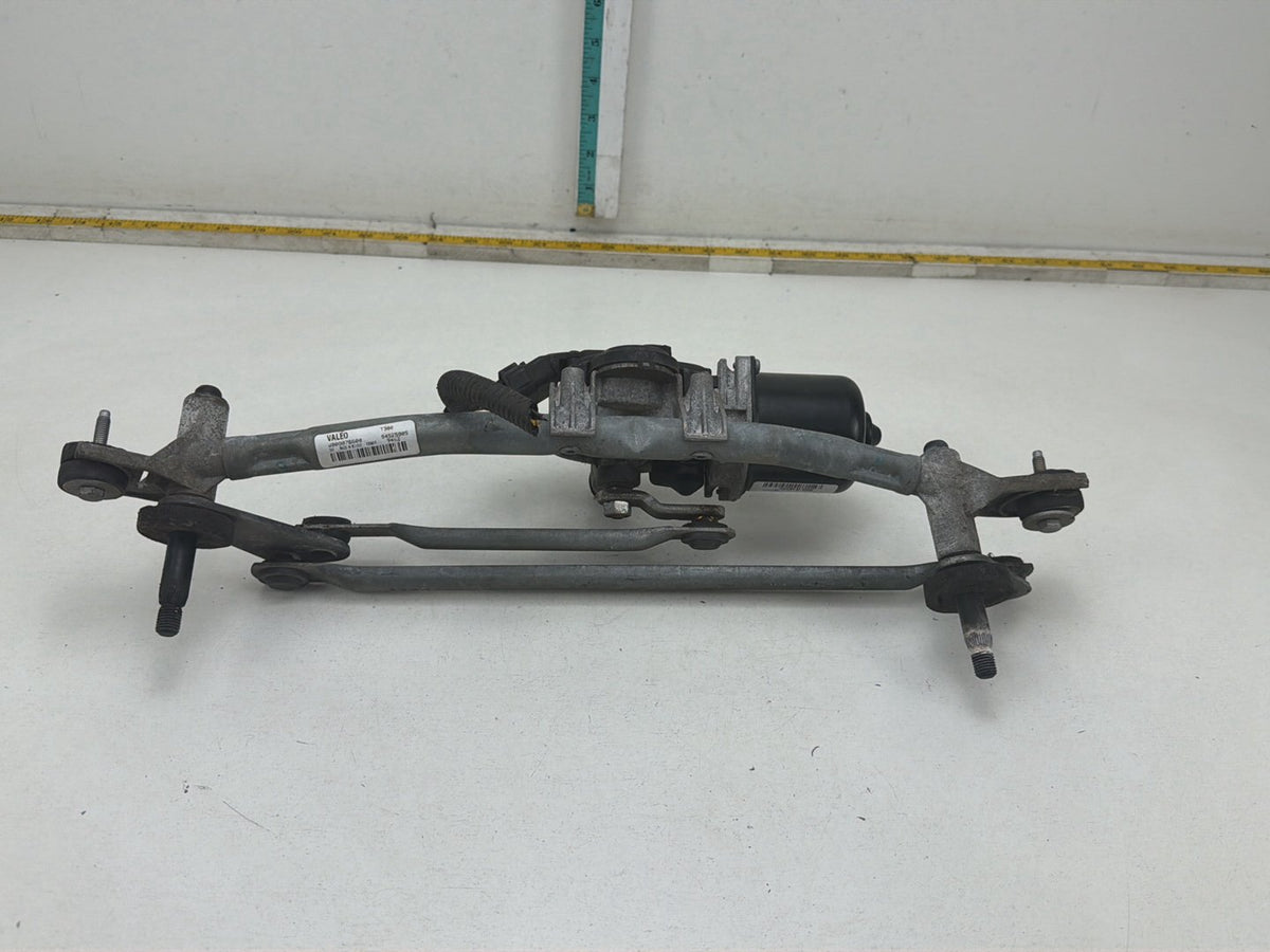 2012-2020 Chevrolet Sonic Front Windshield Wiper Tranmission Linkage Motor OEM