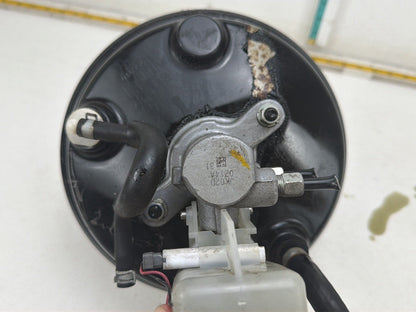 2008-2013 Infiniti G37 Power Brake Booster Master Cylinder Reservoir Tank OEM