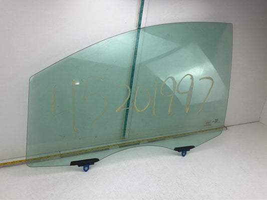 2017-2020 Toyota Sienna Front Left Driver Side Door Window Glass 68102-08050 OEM