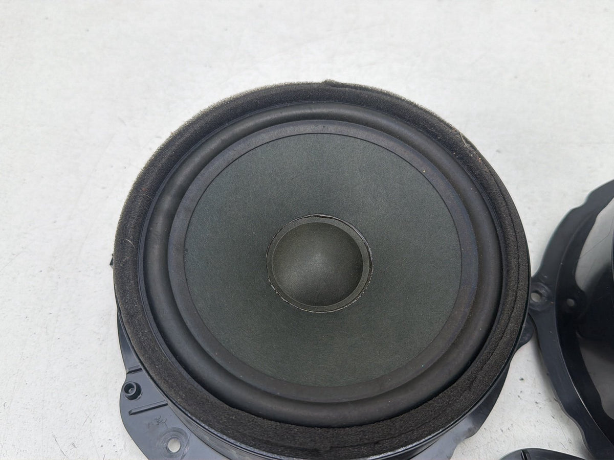 2017-2020 Jaguar F-Pace Front Left/Right Door Audio Speaker Sound System OEM