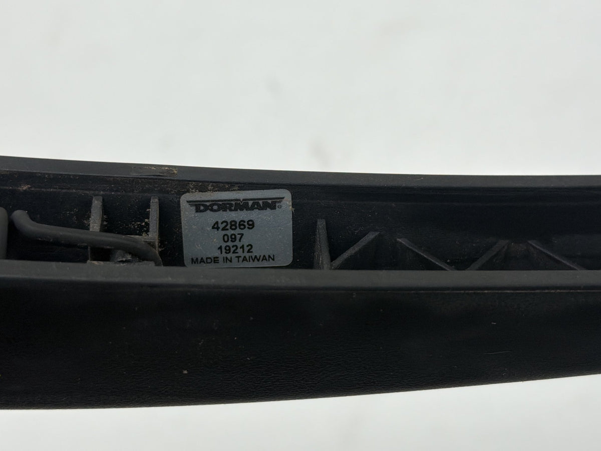 2006-2013 Mercedes-Benz R350 Rear Windshield Wiper Arm w/ Cover Cap Trim