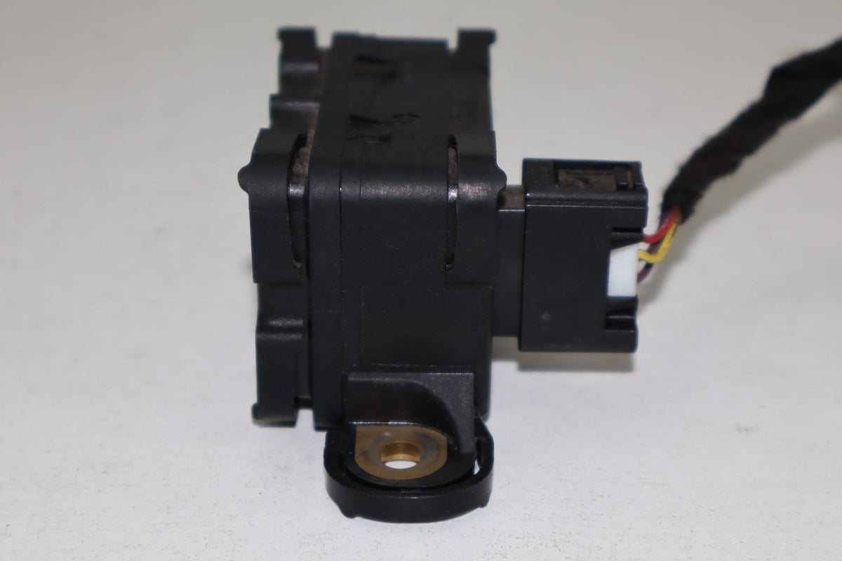2006-2009 Mercedes ML500 ML350 R350 Yaw Turn Rate Sensor A0045423918 OEM