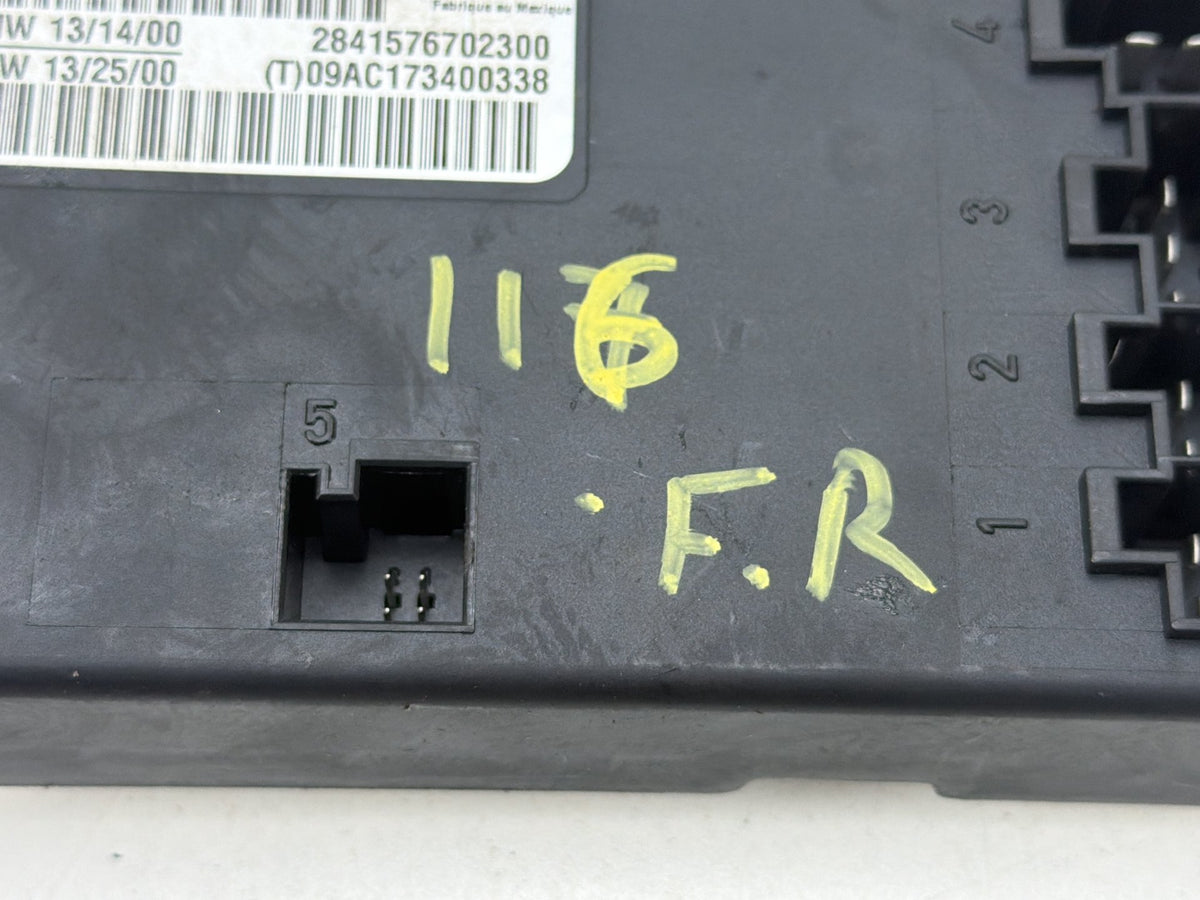 2014-2020 Maserati Ghibli III M157 - Seat Heater Control Module 68202424AC OEM