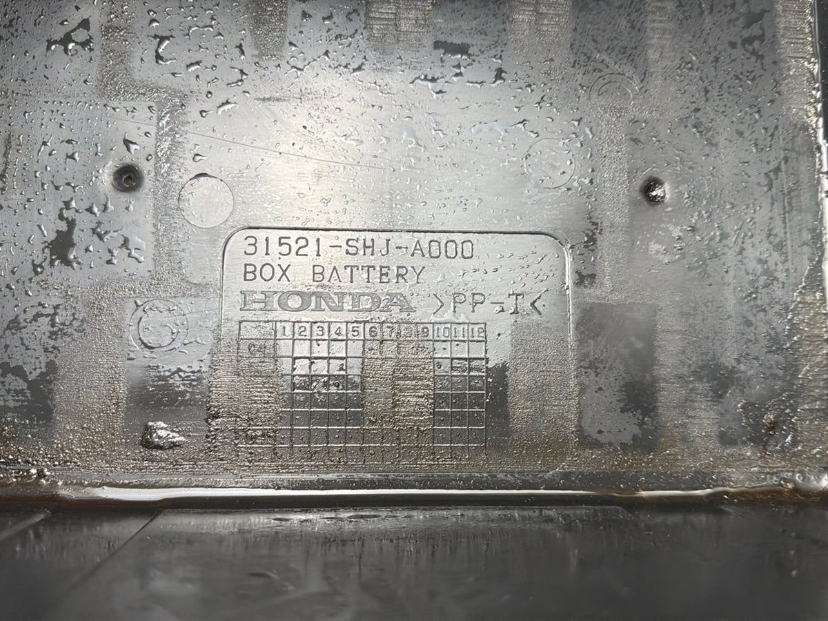 2005-2010 Honda Odyssey Battery Tray Housing Box 31521-SHJ-A000 OEM