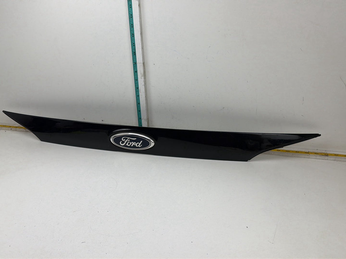 2012-2017 Ford Focus MK2-Sedan Rear Trunk Molding Panel Handle BM51-F43404-AH OEM