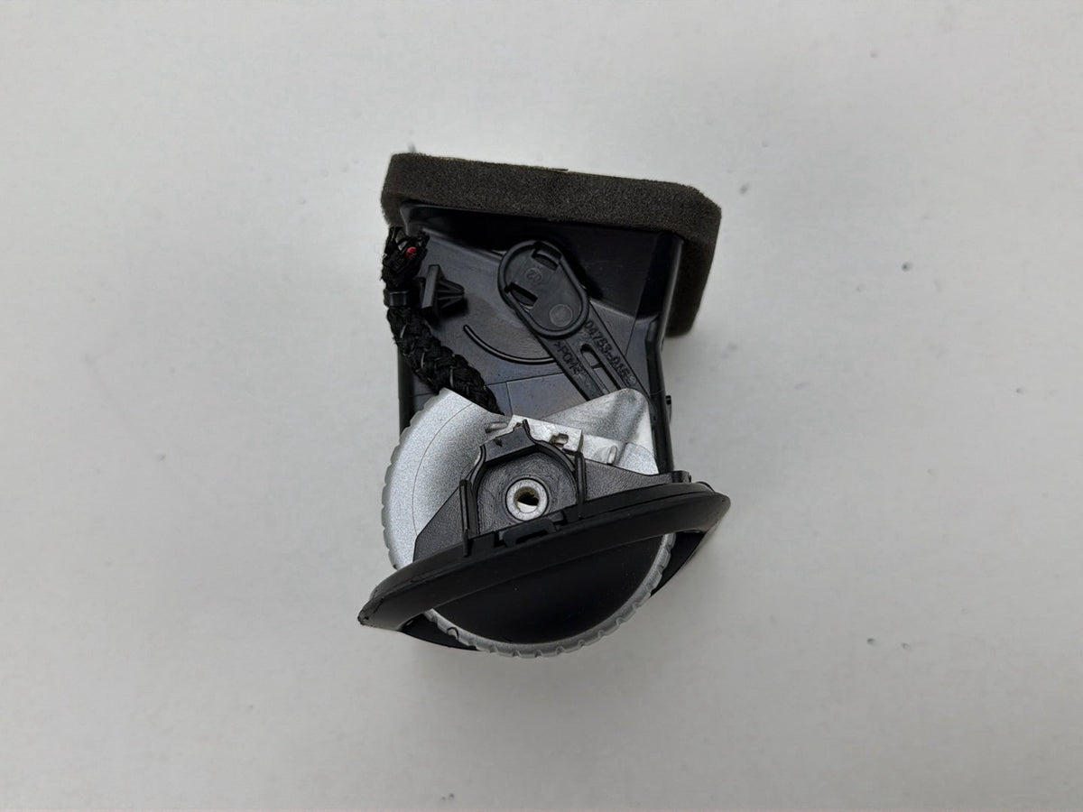 2003-2006 Porsche Cayenne Front Left Driver Side Dash Air Vent 7L5819703A OEM