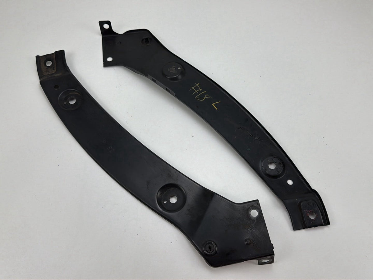 2013-2017 Volkswagen Tiguan Left Right Headlight Bracket 5N805931B OEM