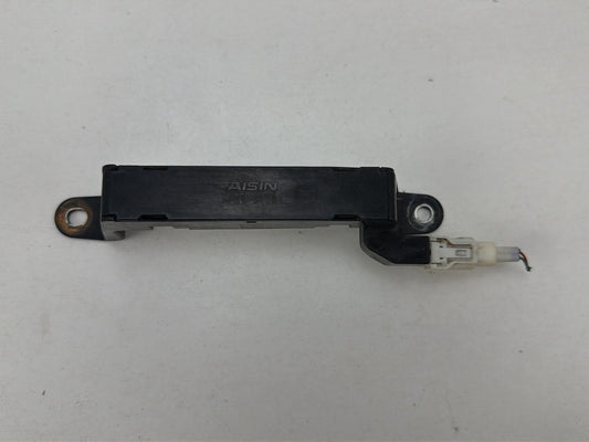 2010-2015 Toyota Prius W30 Trunk Keyless Entry Antenna 89997-30070 OEM