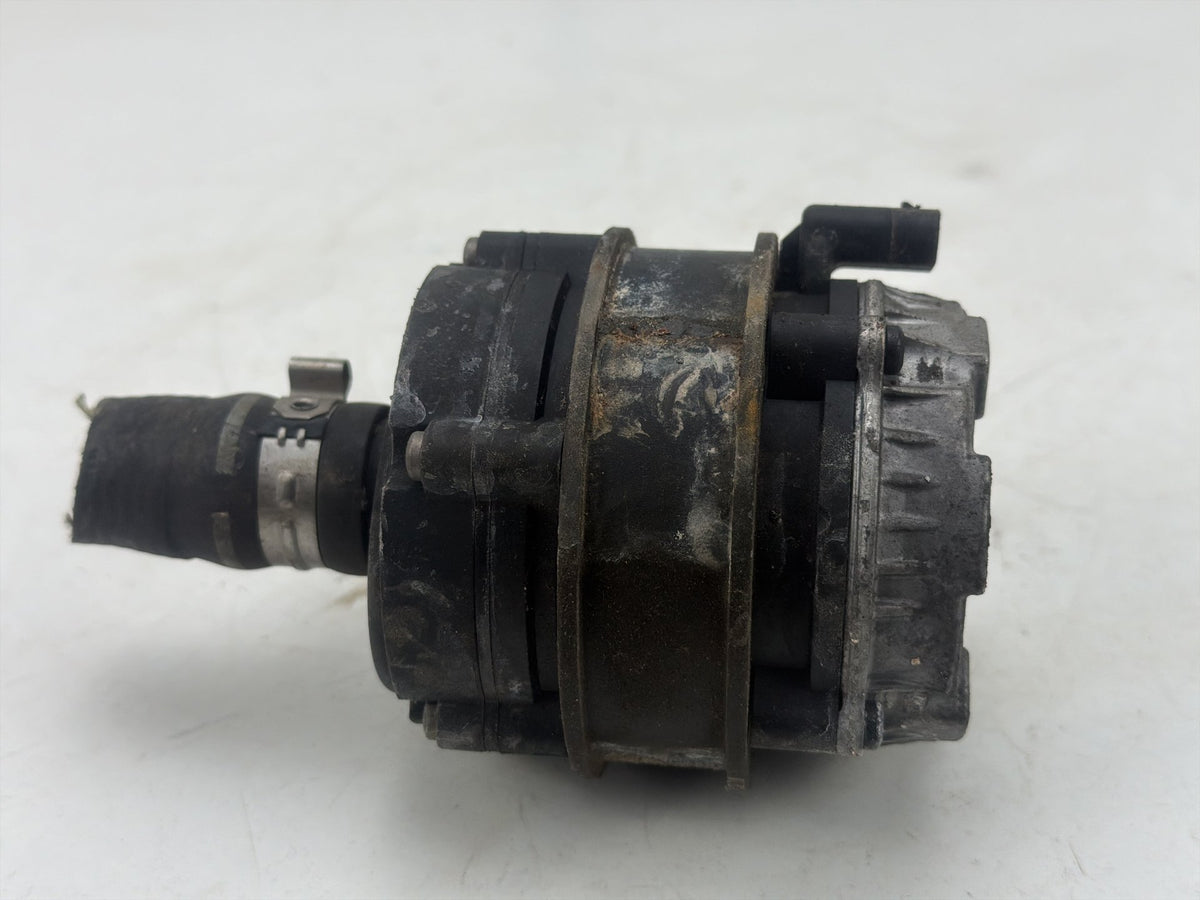 2014-2020 Maserati Quattroporte Auxiliary Electric Intercooler Water Pump OEM
