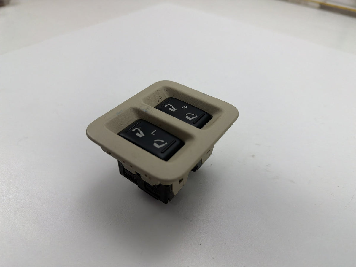 2011-2017 Infiniti QX56 - Rear Seat Control Switch OEM
