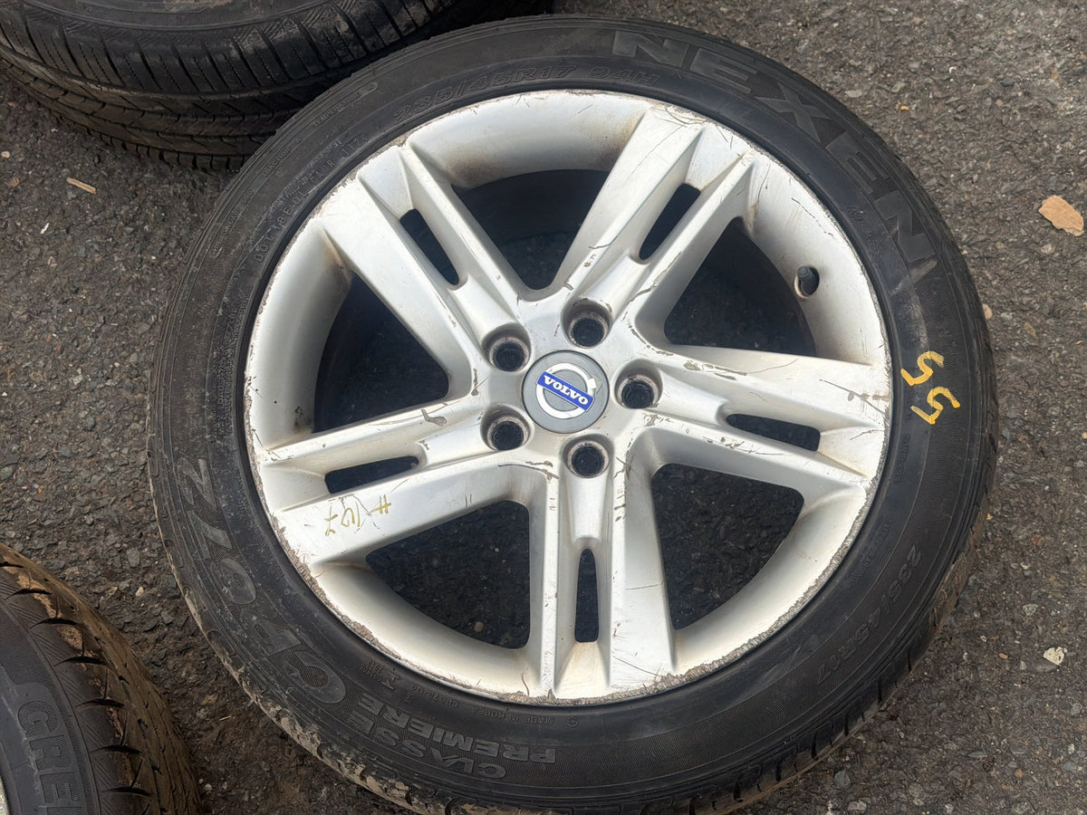 2014-2018 Volvo S60 17 Inch Tire Wheel Rim Set of 4 235/45R17 97W/94H OEM