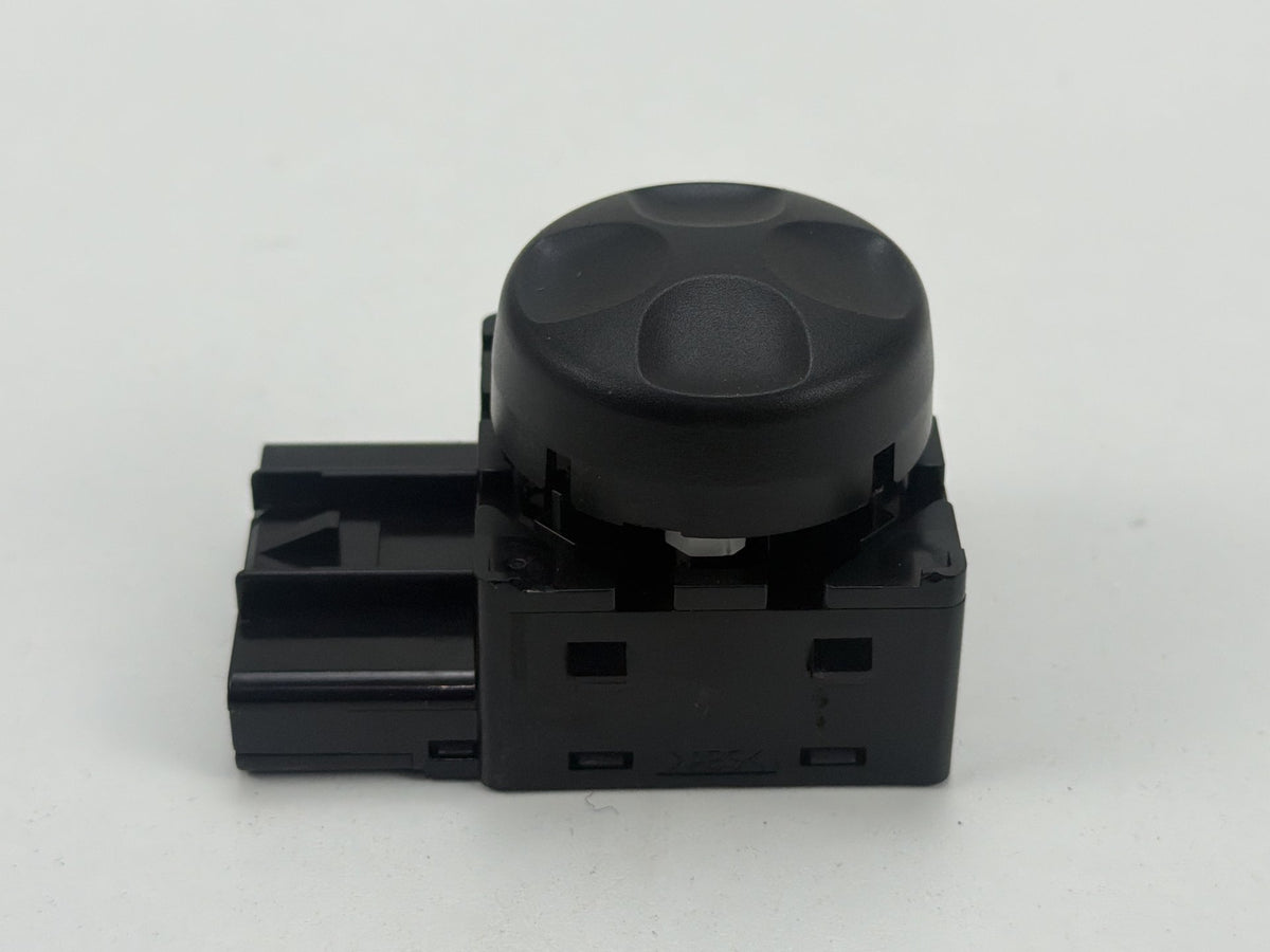 2014-2020 Maserati Quattroporte VI M156 Front Right Side Seat Lumbar Switch OEM