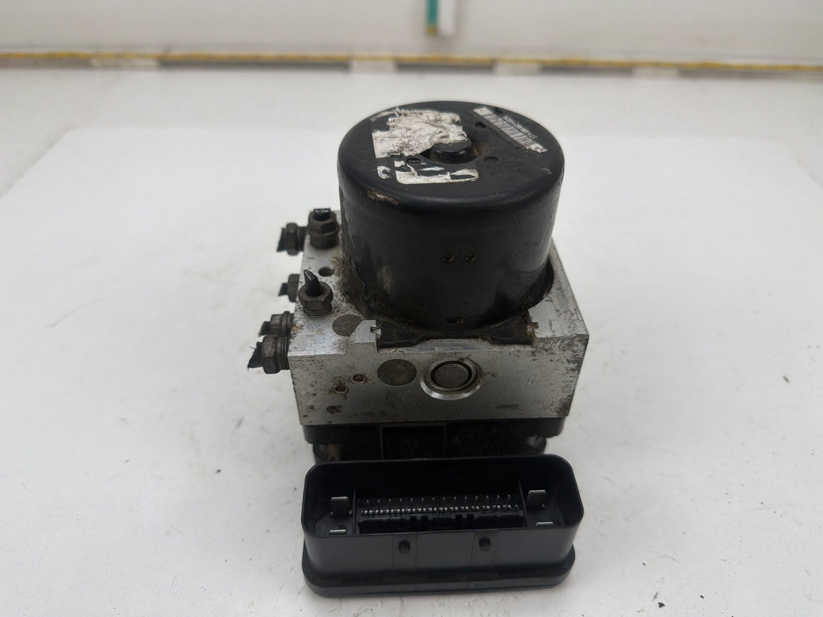 2012-2018 Ford Focus ABS Anti-Lock Brake Pump Module Assembly BV61-2C405-AJ OEM