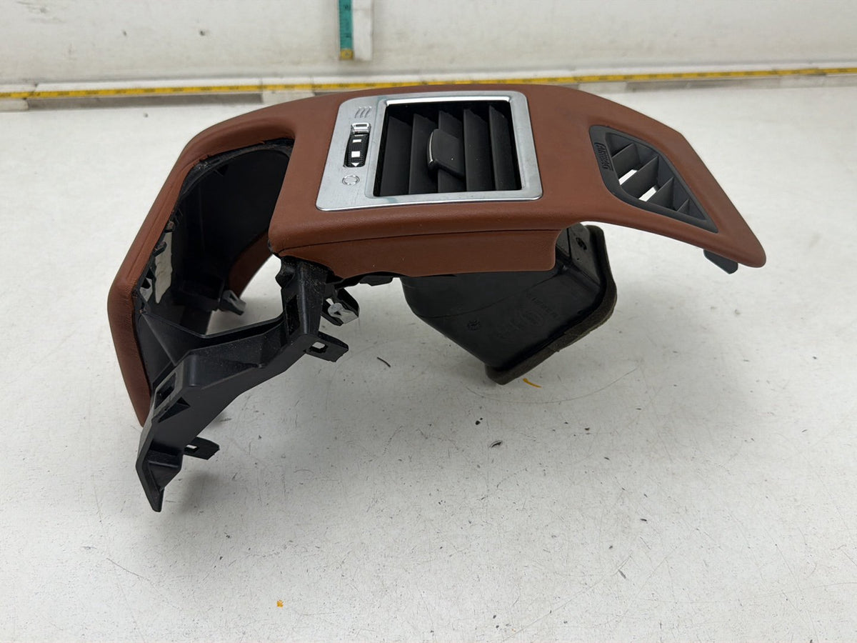 2010-2013 Land Rover Range Rover Front Left Dash Air Vent AH32-19637-A OEM