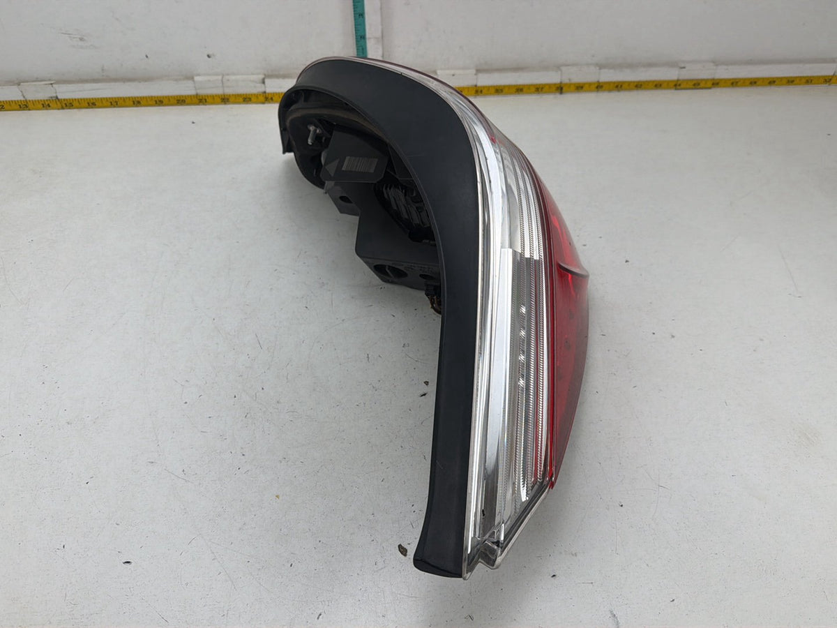 2004-2010 BMW 528i E60 5 Series Rear Left Side Outer LED Tail Light Lamp OEM