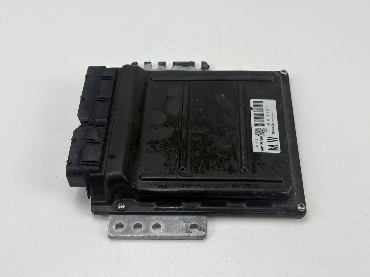 2004-2005 Nissan Maxima Engine Control Module ECU ECM A56-X51 ZZ5 OEM