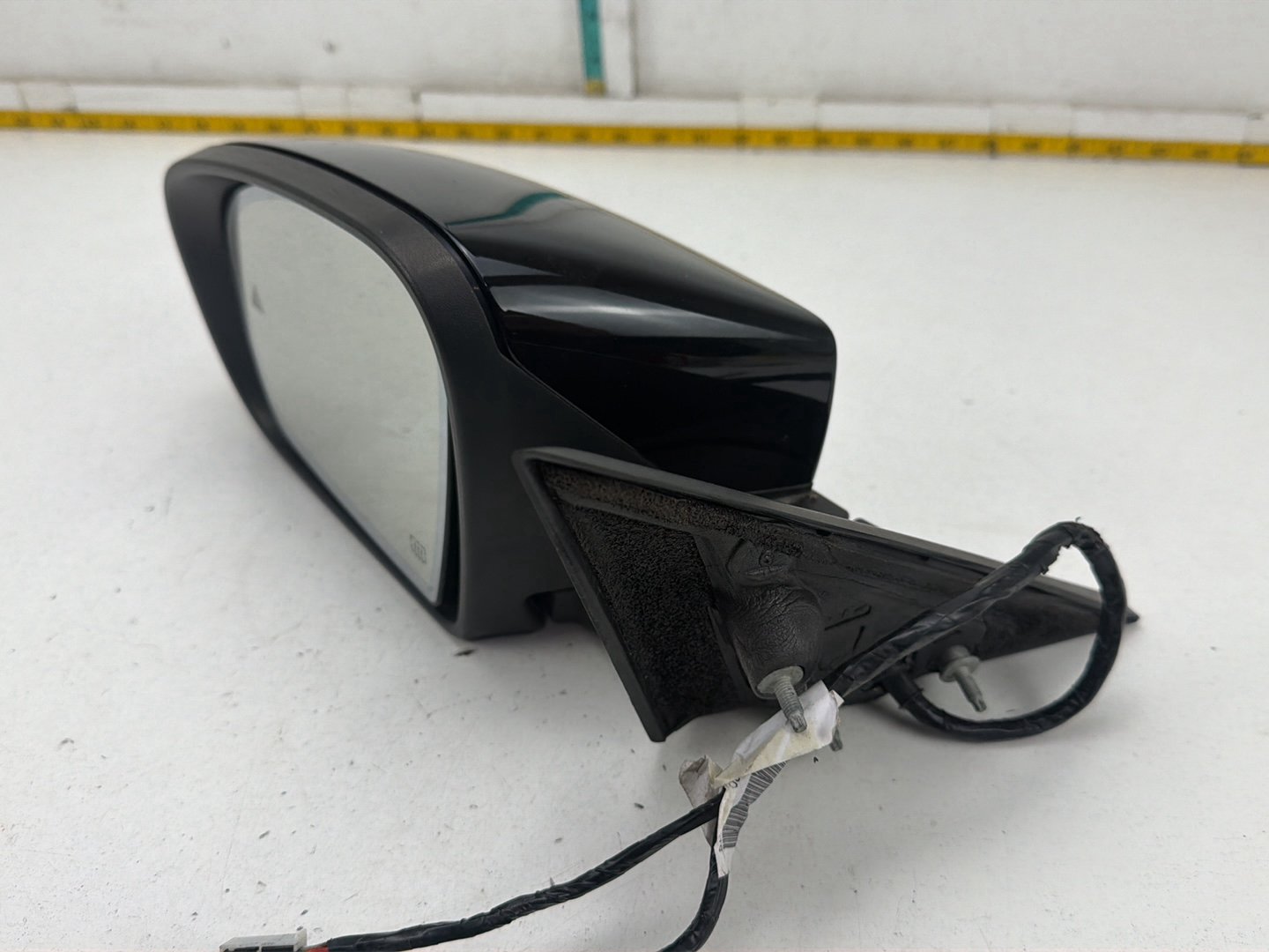 2014-2017 Maserati Ghibli III M157 Front Left Driver Side Door Rear View Mirror OEM