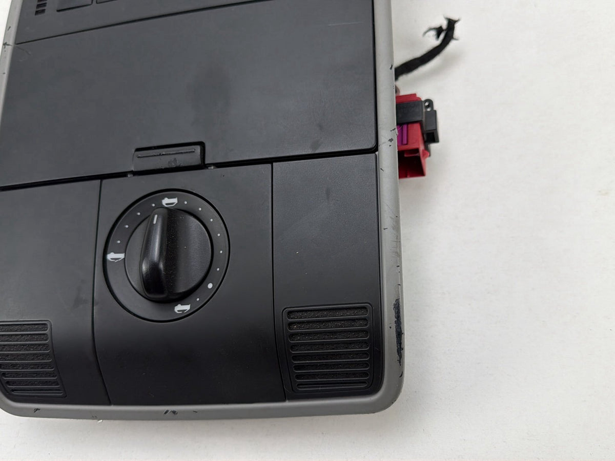 2003-2006 Porsche Cayenne Overhead Console Dome Light Roof Switch 7L5951171 OEM
