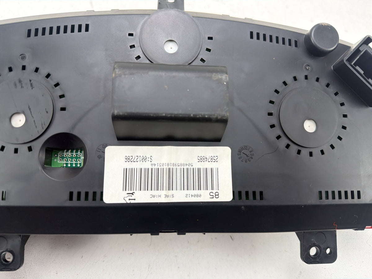 2008-2009 Saturn Vue Speedometer Instrument Cluster 25874885 103K Miles OEM