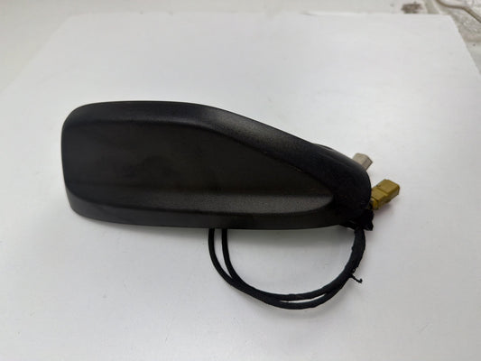 2014-2015 Jeep Grand Cherokee Roof Mount Shark Fin Radio Antenna 05091902AA OEM