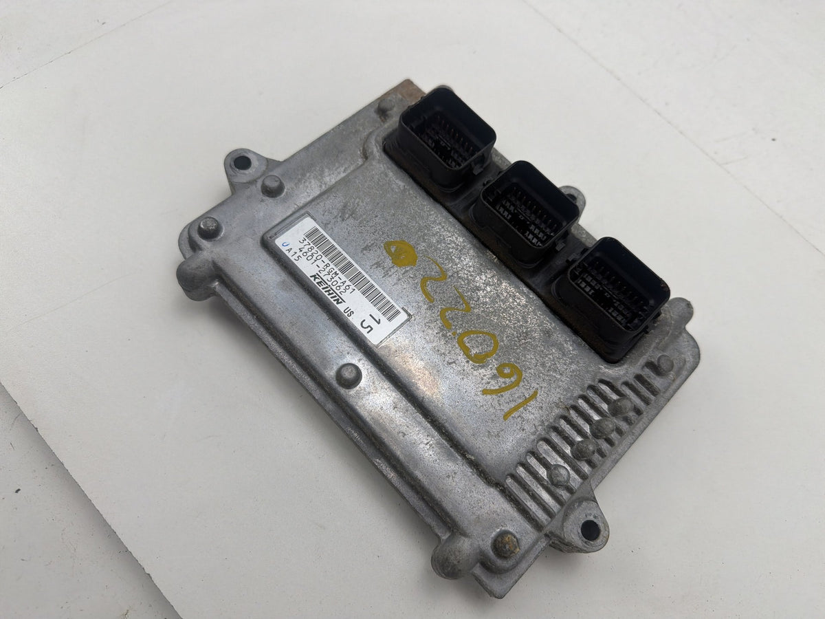 2005-2006 Honda Odyssey - Engine Computer Control Module 37820-RGM-A61 OEM