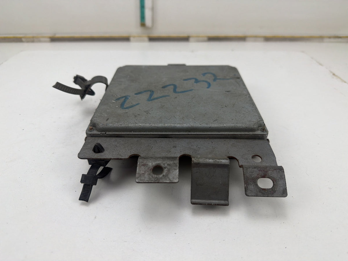 2000-2001 Nissan Xterra Engine Computer/ ECU Control Module MECM-W765 A1 OEM