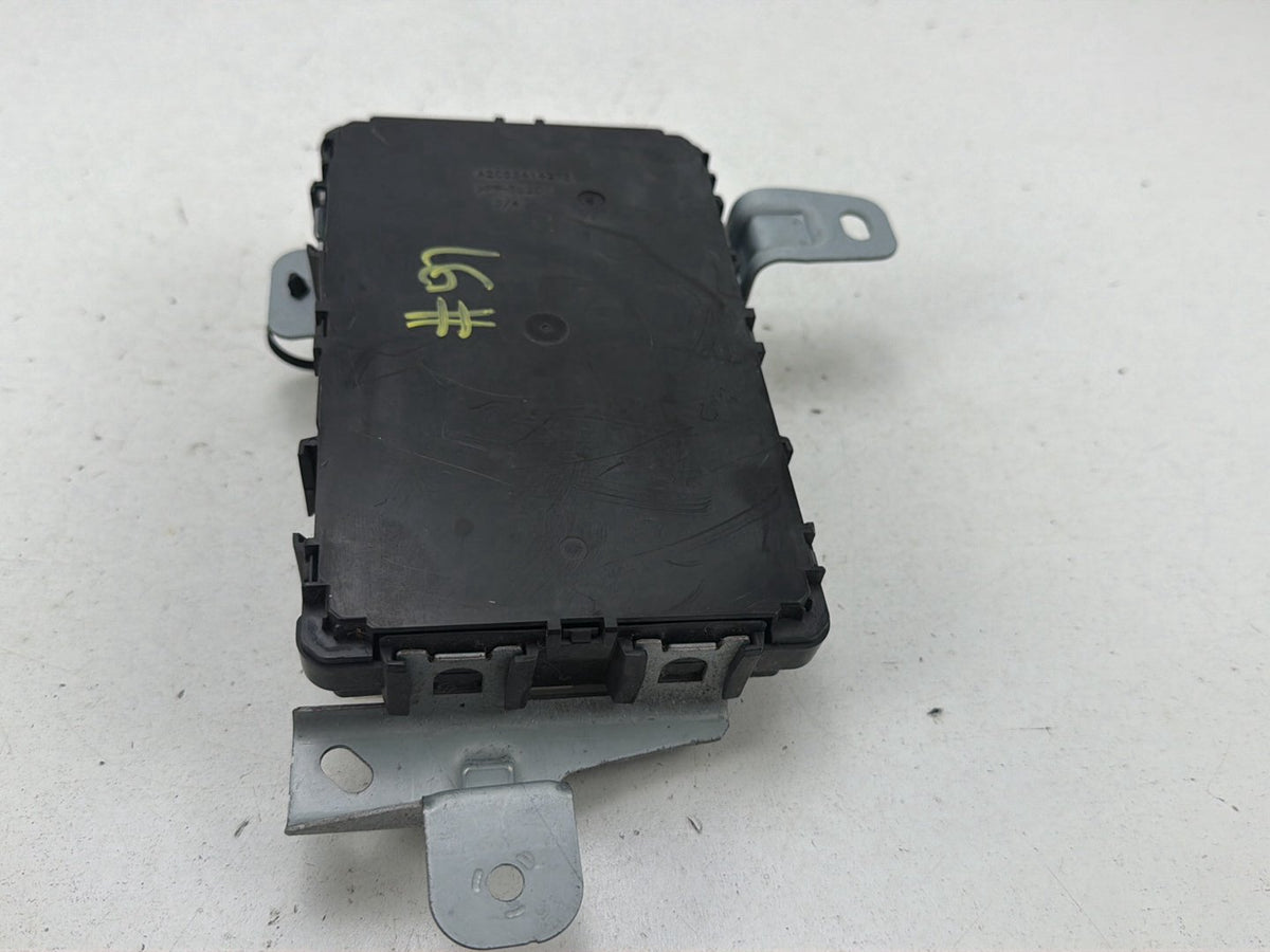2014-2020 Infiniti Q50 V37 Body Control Module BCM 284B1-4HB0A OEM