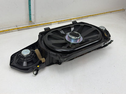 2007-2013 Mercedes-Benz S-Class 550 W221 Subwoofer Speakers A2218208102 OEM