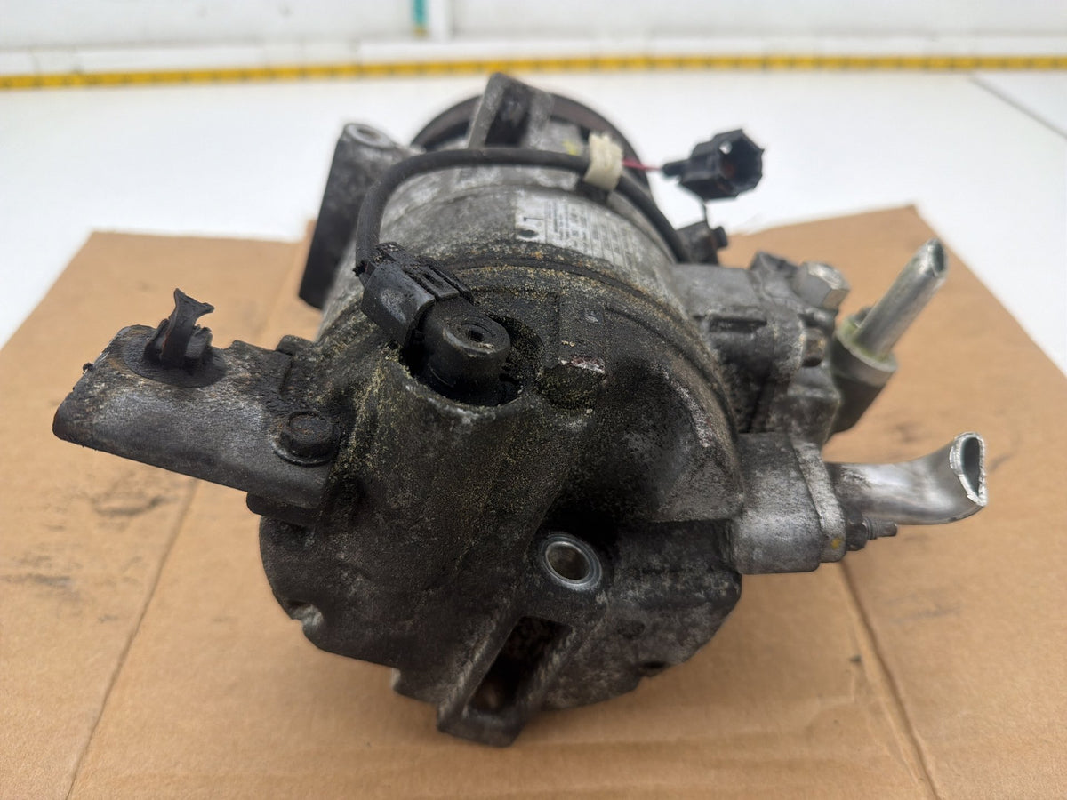 2009-2013 Infiniti G37 3.7L A/C Compressor 92600-1CB0B OEM