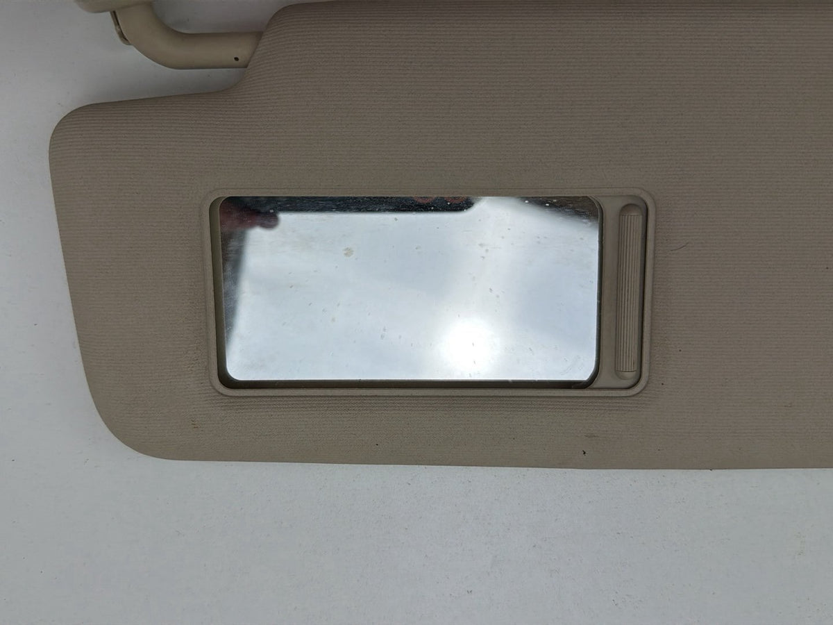 2013-2017 Volkswagen Tiguan Pair Sun Visor Set 74320-06780-B0 OEM