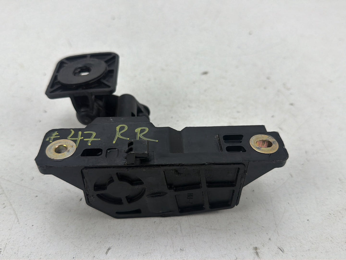 2015-2020 Toyota Sienna Rear Right Quarter Vent Window Motor Actuator OEM