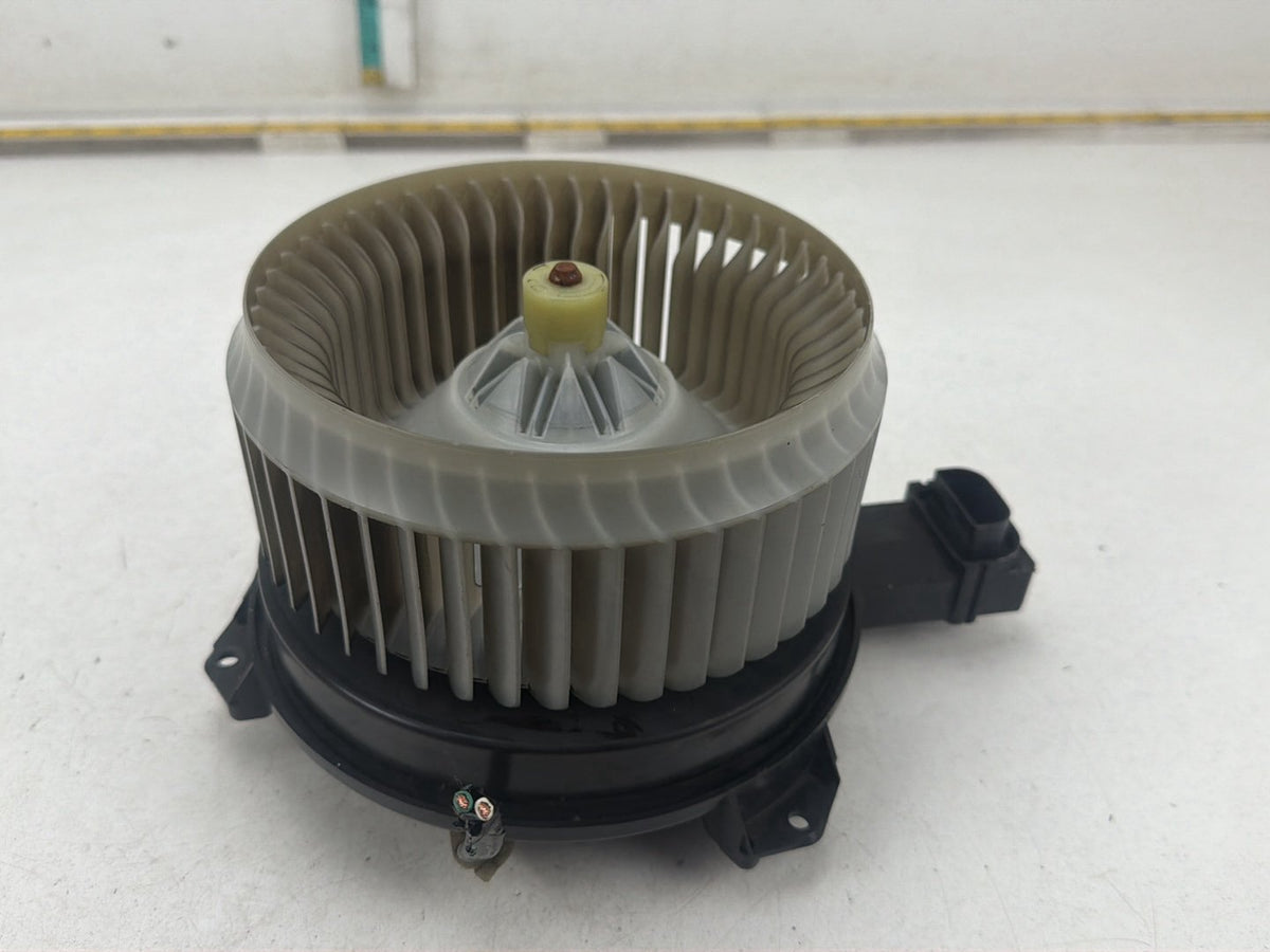 2013-2017 Honda Accord Heater Blower Fan Motor 12V OEM